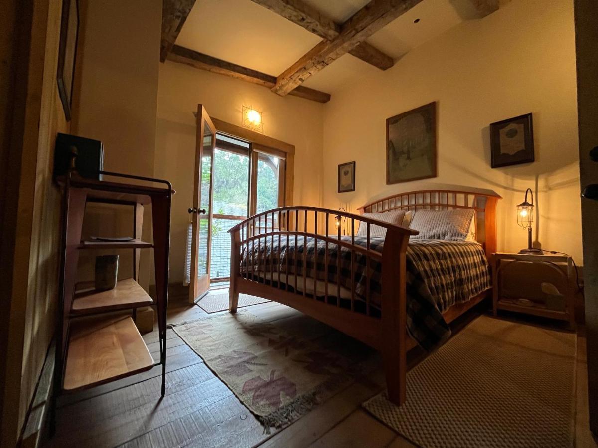 The Squibb Houses Cambria Esterno foto
